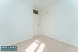 Bedroom- click for photo gallery